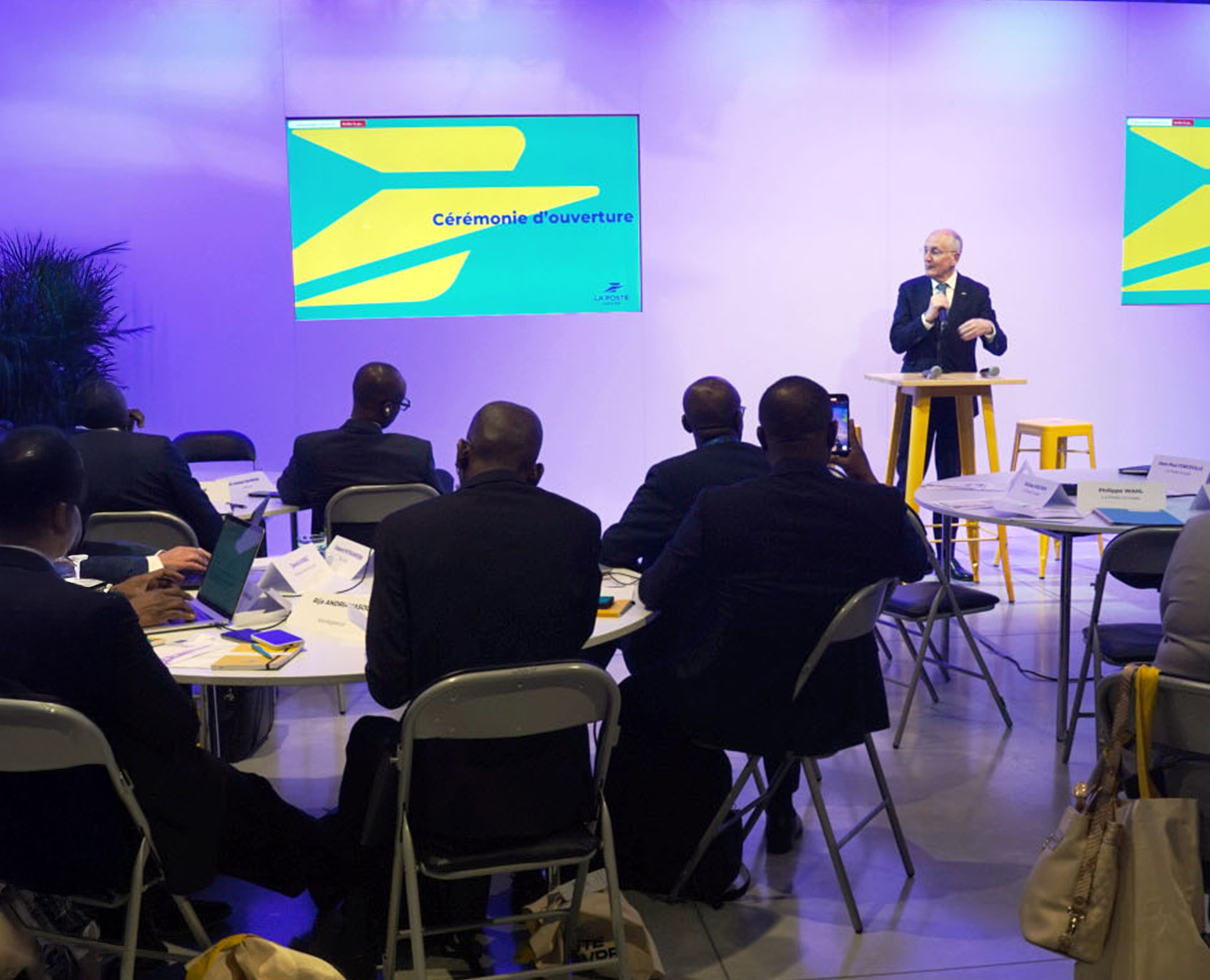 Cooperation as a path through postal regulation, competition and digital change