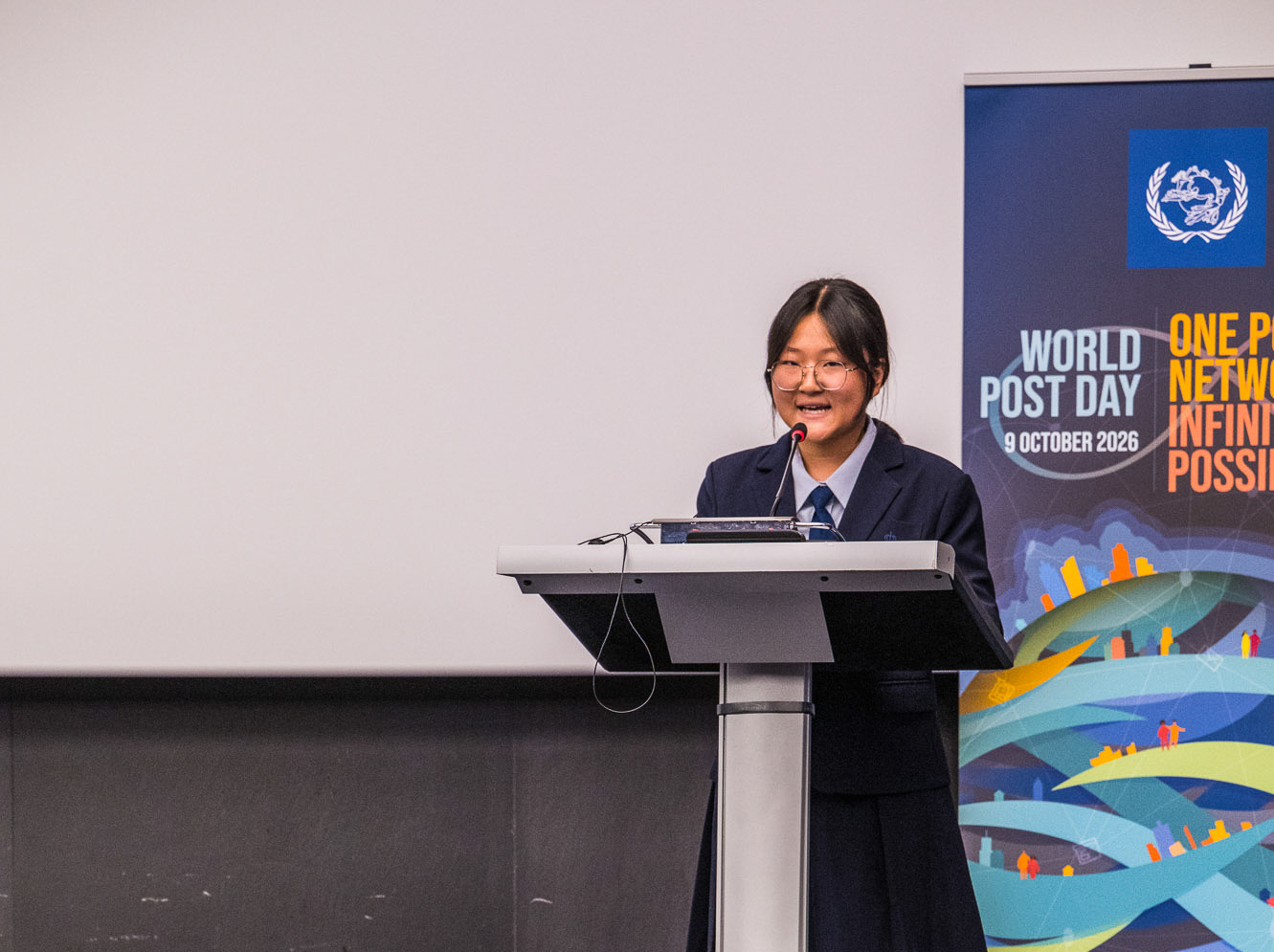 Young writer from China wins the UPU’s International Letter-Writing Competition with story of connection across distance