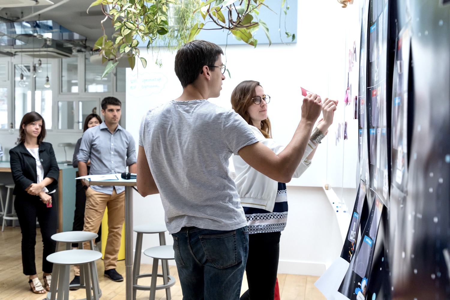 Les femmes dirigeantes des start-up numériques à La Poste française sont à l’honneur